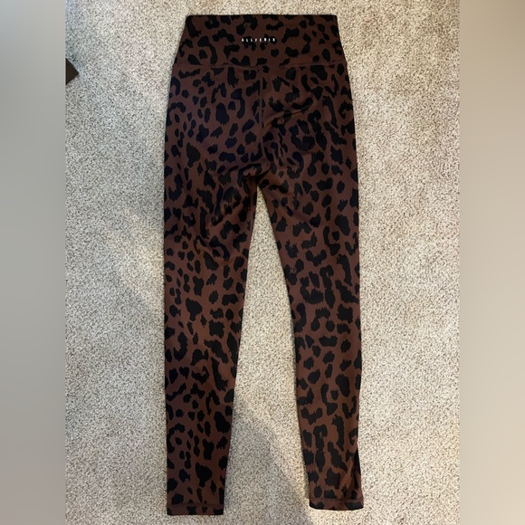 All Fenix Leggings - Picture 5 of 6